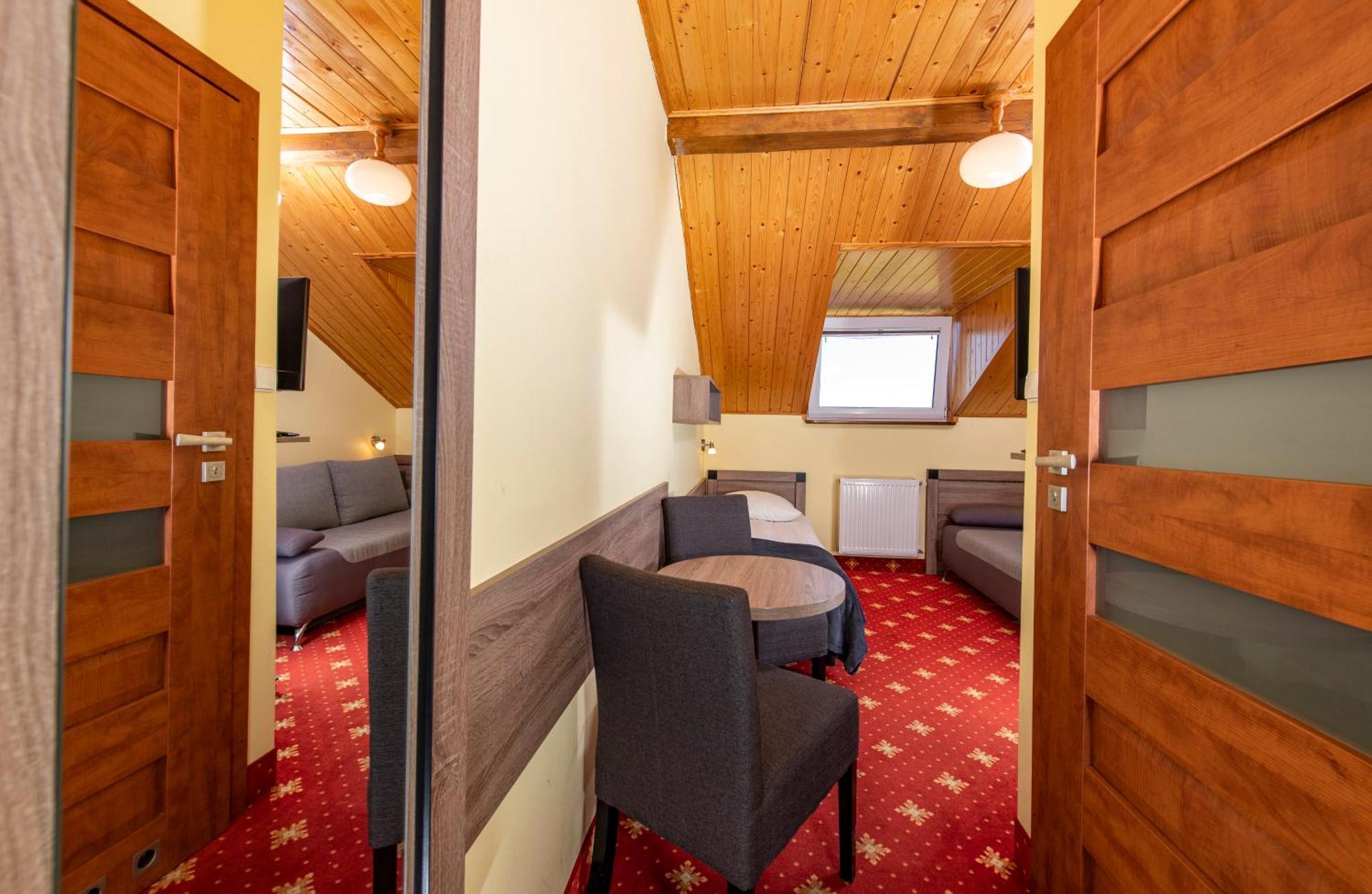 Domki, Apartamenty I Restauracja Wloczega Gąski Exteriér fotografie